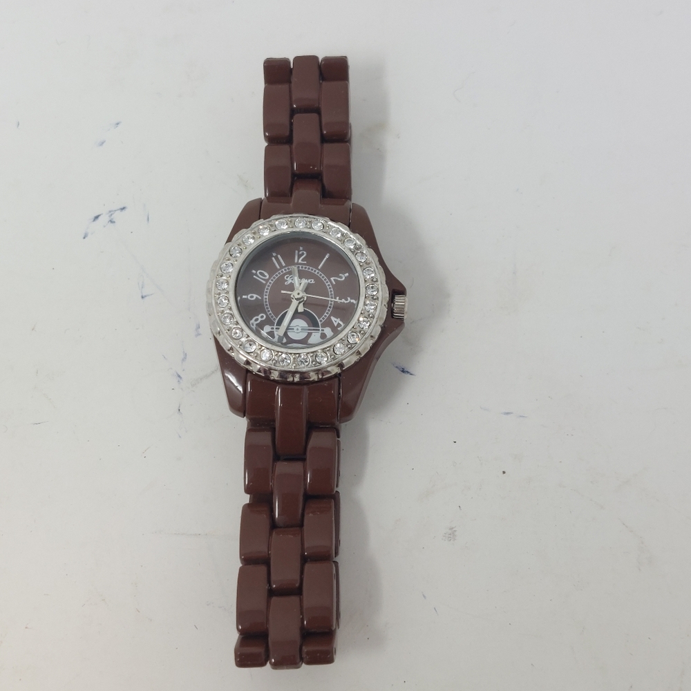 Geneva Rhinestone Bezel Brown Chain Link Bracelet Wristwatch Round Face